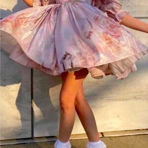 Beautiful Selkie xs fits like a small dress.